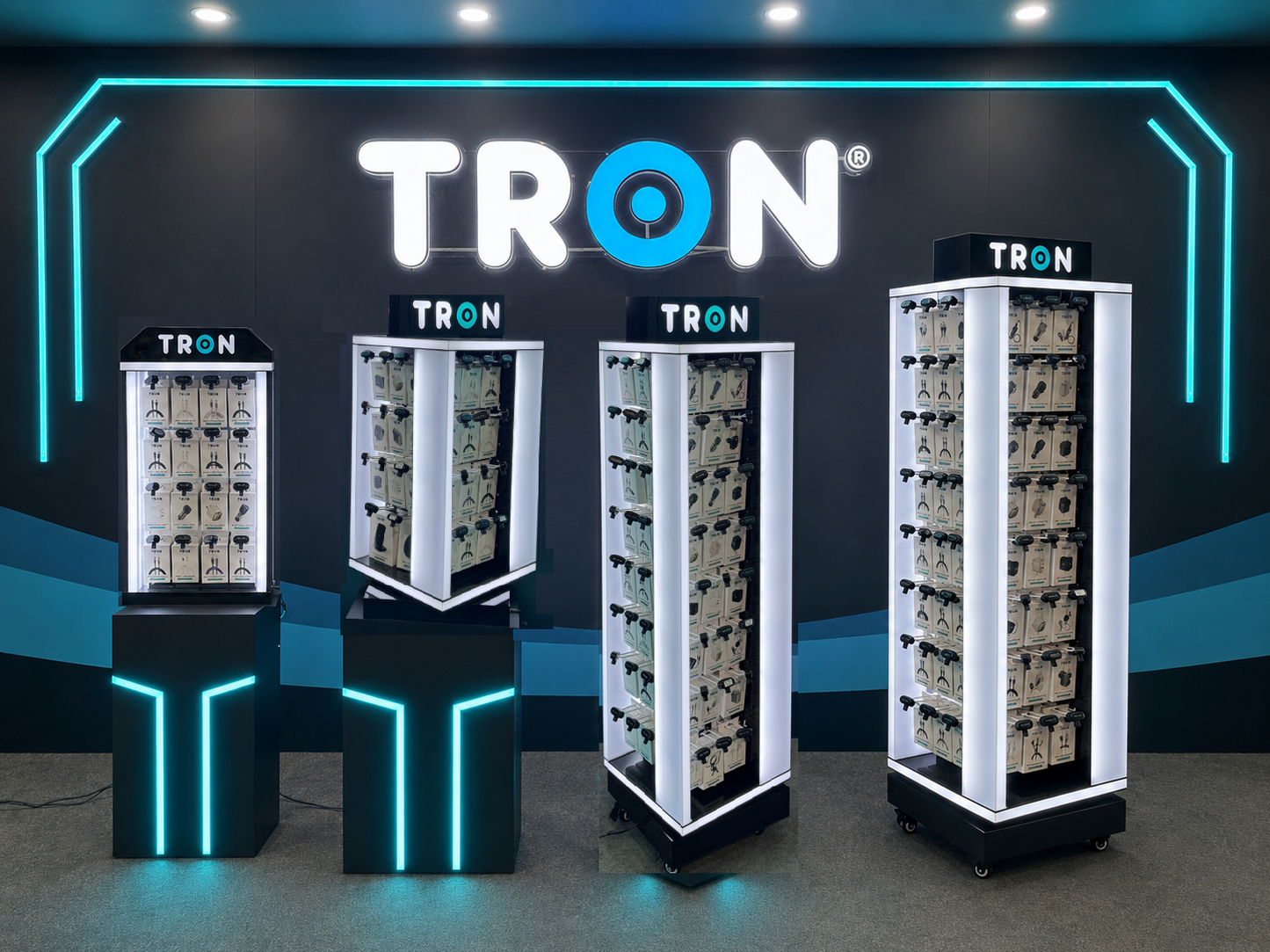 Display Case – TR130• 87 Products • 48–50 Product Variations •