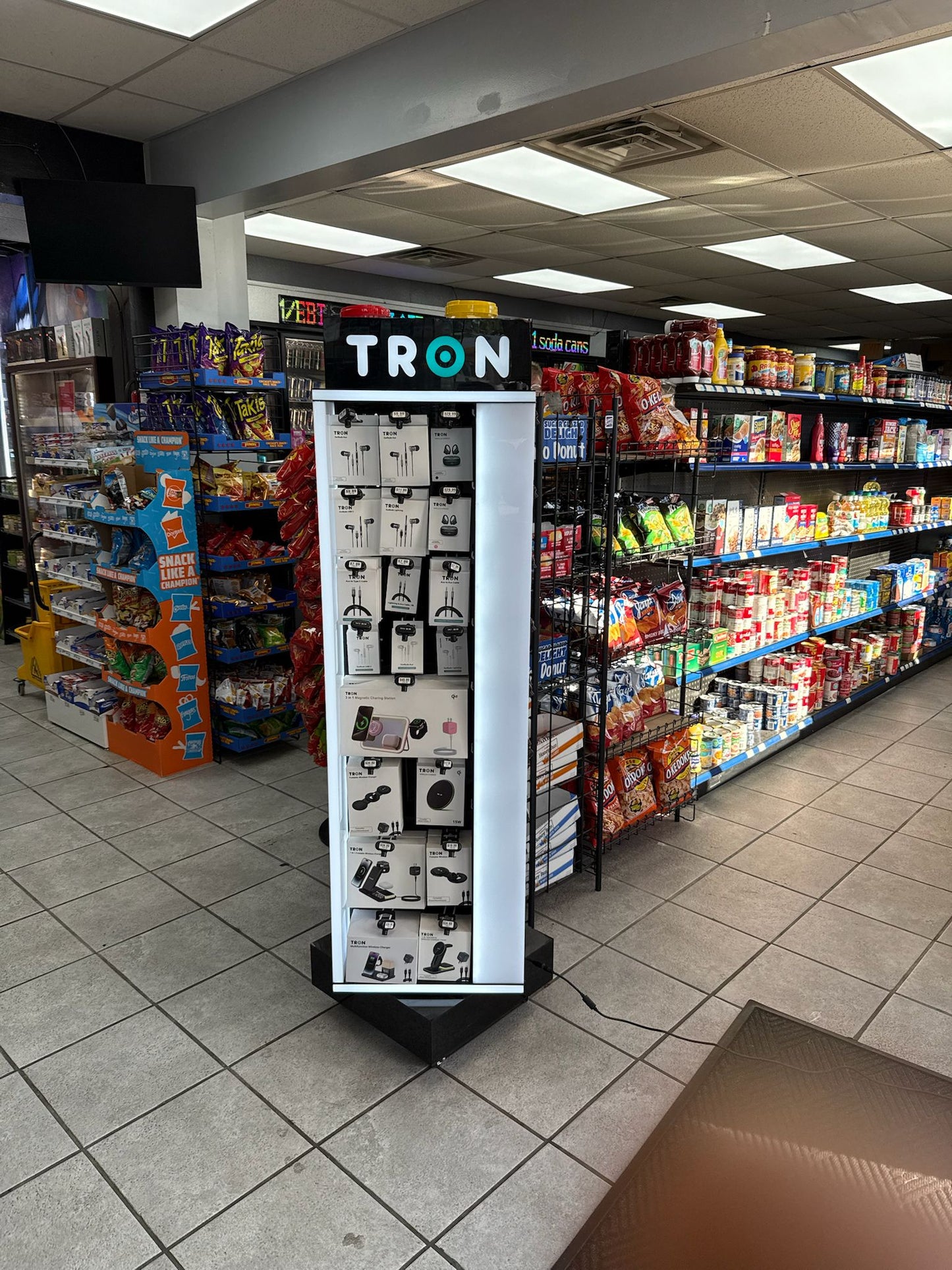 Display Case TR270-166 Products • 80–100 Product Variations •