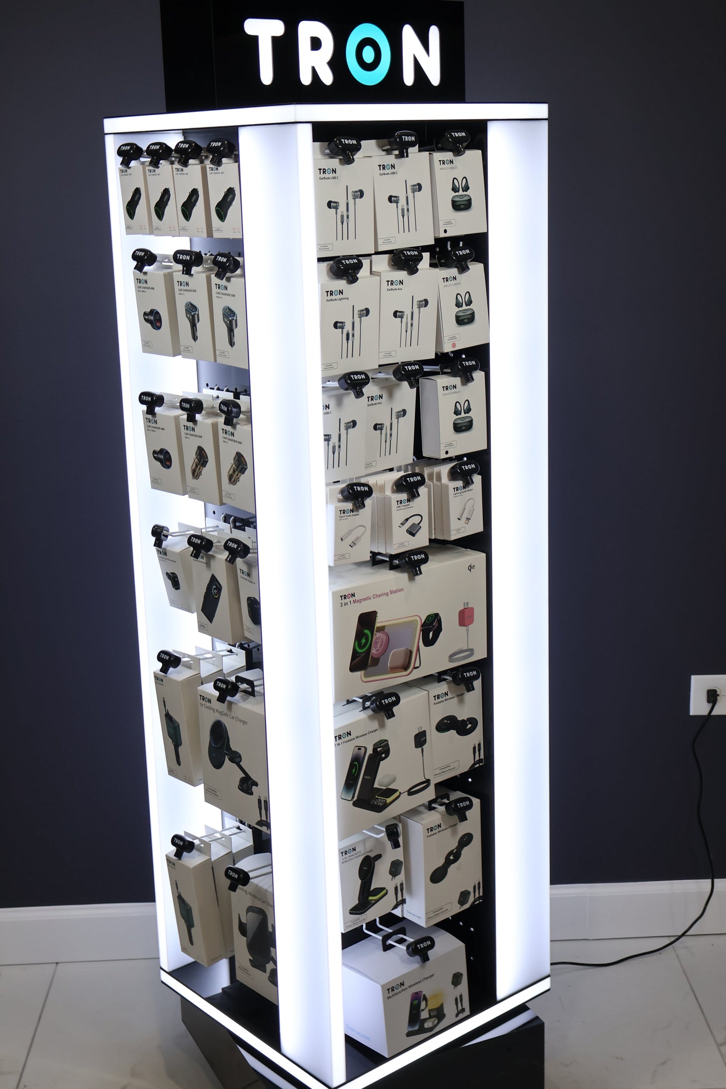 Large Display Case – TR270, 270 PCS (80–85 Variations of Items), 100% Profit Margin