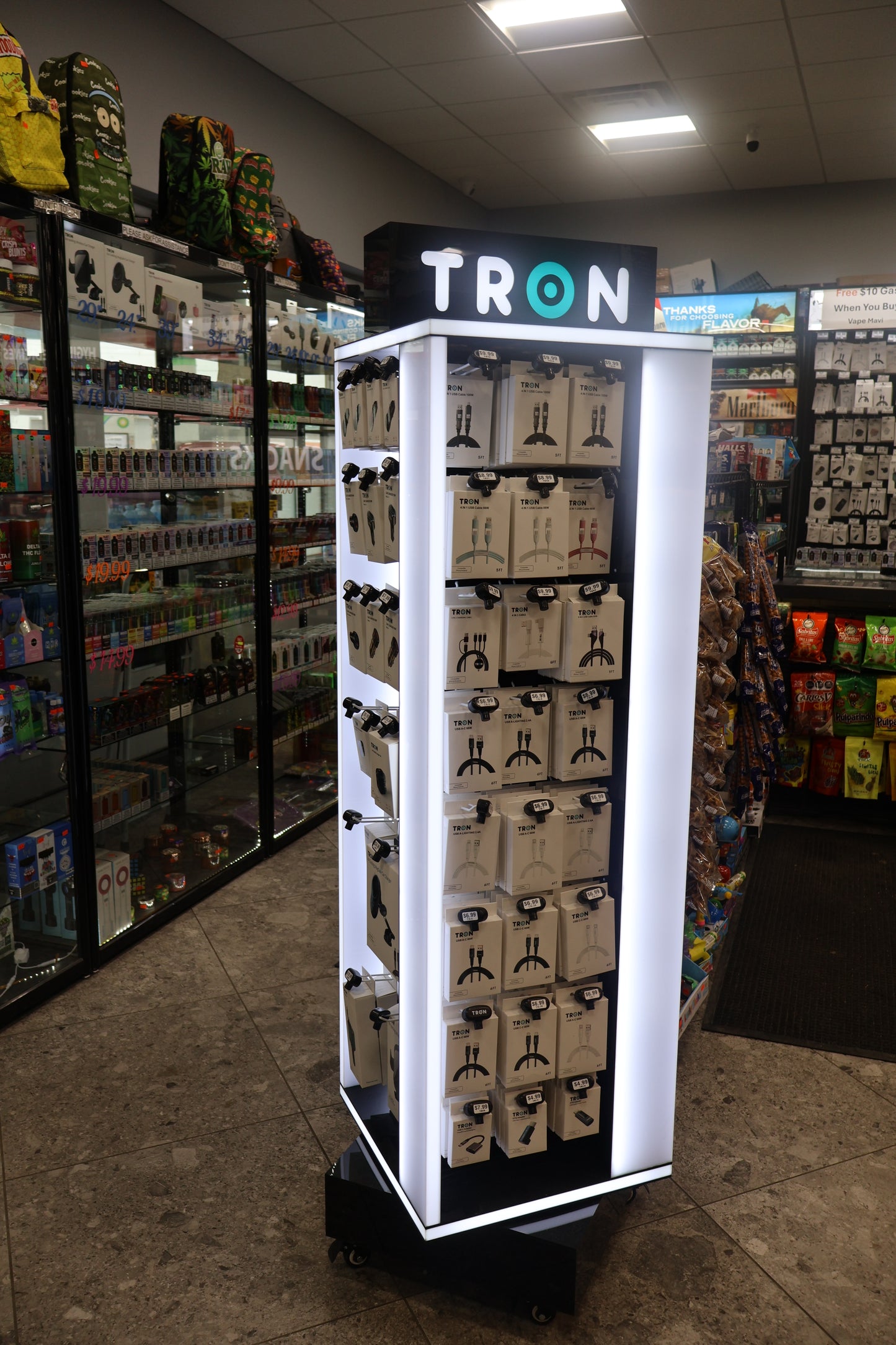Display Case TR270-166 Products • 80–100 Product Variations •